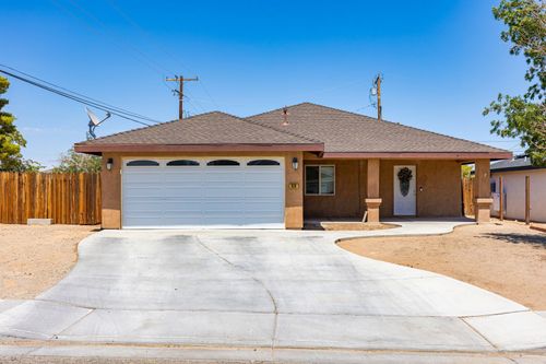 936 W Burns Ave, Ridgecrest, CA, 93555-5104 | Card Image