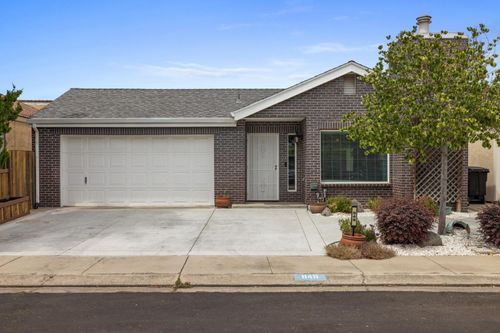 949 Westmont Court, Modesto, CA, 95356 | Card Image