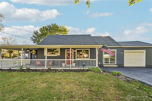 2118 Van Oss Dr, Beavercreek, OH, 45431-3326 | Card Image