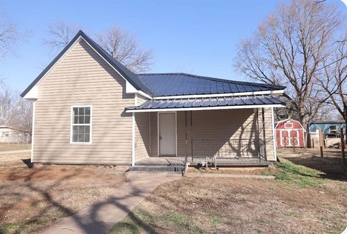 320 Ne East Avenue, Pauls Valley, OK, 73075 | Card Image