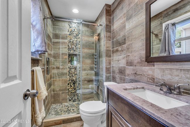 12 Silversmith Ct, House other with 5 bedrooms, 3 bathrooms and null parking in Howell NJ | Image 24