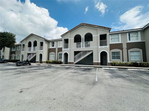 unit-104-1658 Se 28th Ct, Homestead, FL, 33035-2572 | Card Image