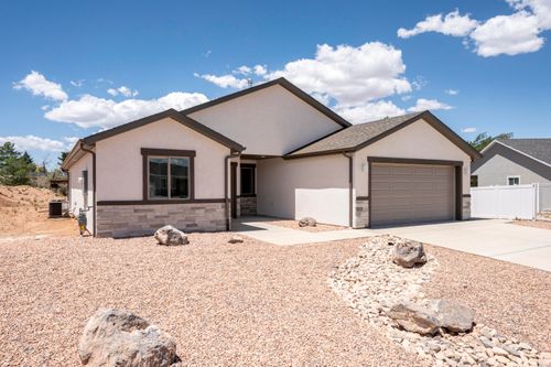 3887 Hawks Landing Loop, Enoch, UT, 84721-7242 | Card Image