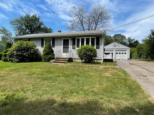 19 Redden St, Dover, NH, 03820-2612 | Card Image