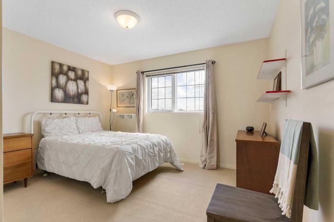 461 Sienna Heights Hill Sw, House other with 3 bedrooms, 3 bathrooms and 4 parking in Calgary AB | Image 15