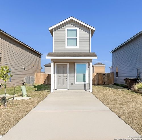 5002 Daisy Blossom, Converse, TX, 78109 | Card Image