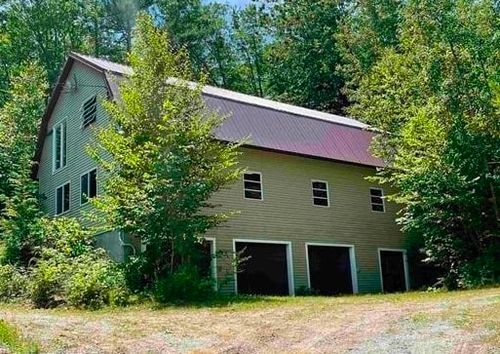 149 Branch Rd, Weare, NH, 03281-4403 | Card Image