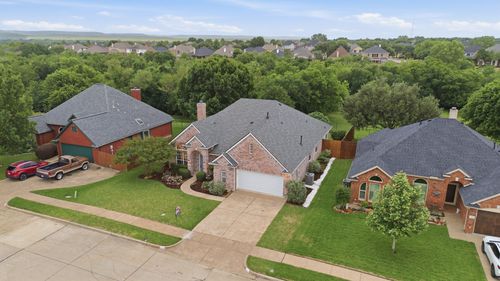 541 Crickett Way, Grand Prairie, TX, 75052-3457 | Card Image
