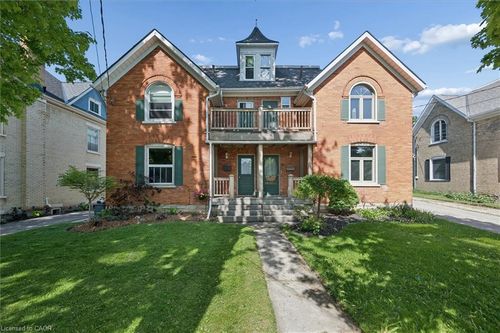 18 Duke Street, Elmira, ON, N3B2W7 | Card Image
