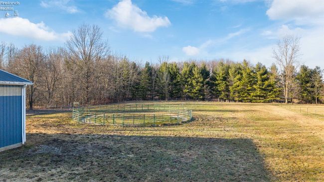 12255 Williams Rd, House other with 5 bedrooms, 2 bathrooms and 3 parking in Homerville OH | Image 9