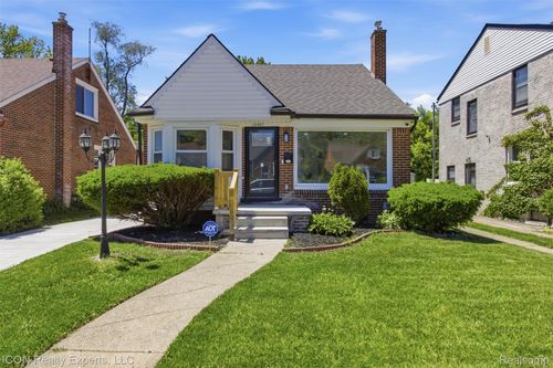 18667 Rutherford St, Detroit, MI, 48235-2943 | Card Image