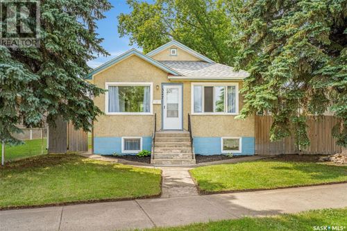327 River St E, Prince Albert, SK, S6V0A3 | Card Image