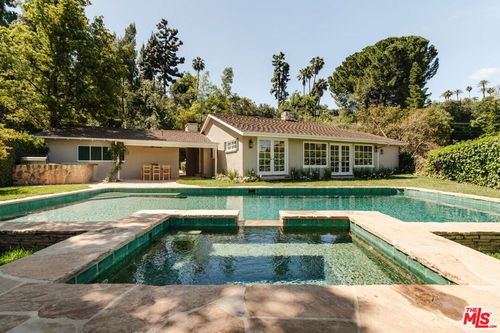 4451 Coronet Dr, Encino, CA, 91316-4324 | Card Image