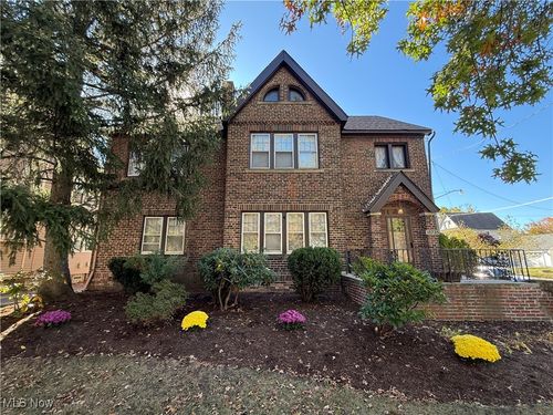 15735 Clifton Blvd, Lakewood, OH, 44107-2446 | Card Image