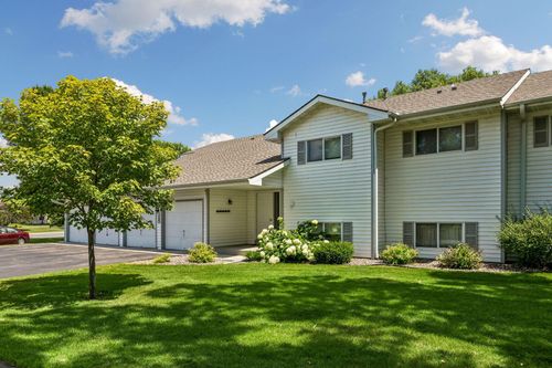 a-6210 Magda Dr, Maple Grove, MN, 55369-6439 | Card Image