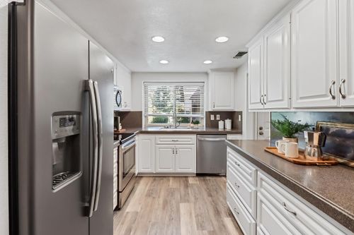 7032 San Altos Circle, Citrus Heights, CA, 95621 | Card Image