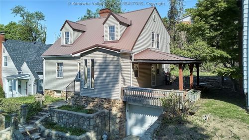 140 Swarthmore Ave, Charleston, WV, 25302-3213 | Card Image