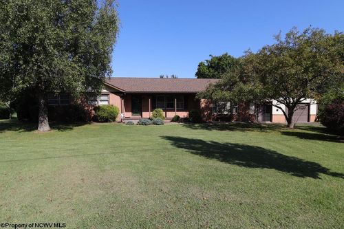 279 Hillcrest Dr, Elkins, WV, 26241-7267 | Card Image