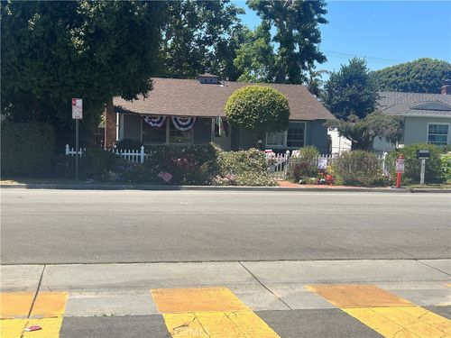 427 Irvine Ave, Newport Beach, CA, 92663-5119 | Card Image
