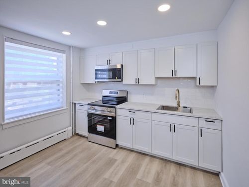 a-14 W Bridge St, NEW HOPE, PA, 18938-1303 | Card Image