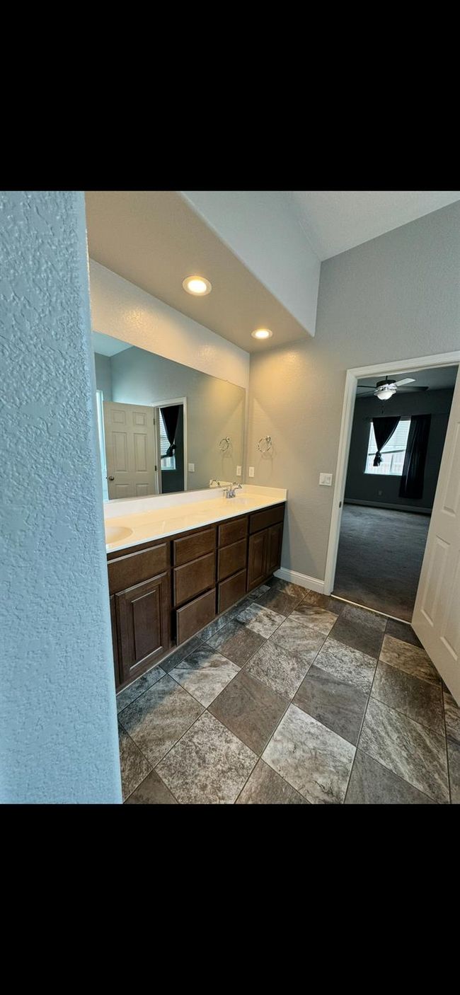 173 Gino Luca Street, House other with 4 bedrooms, 2 bathrooms and null parking in Manteca CA | Image 9