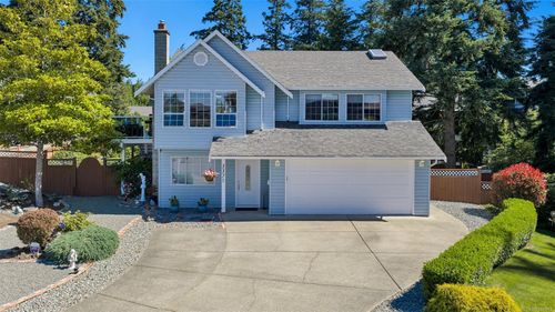 3371 Billhirst Pl, Colwood, BC, V9C3S6 | Card Image