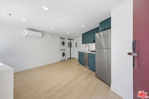 5-12425 Texas Avenue, Los Angeles, CA, 90025 | Card Image