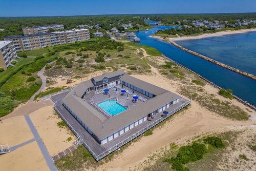 425-1 Belmont Rd, West Harwich, MA, 02671-1345 | Card Image