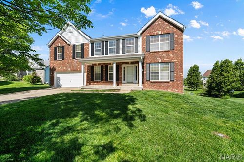 1117 Landing Place Dr, Lake St Louis, MO, 63367-4071 | Card Image