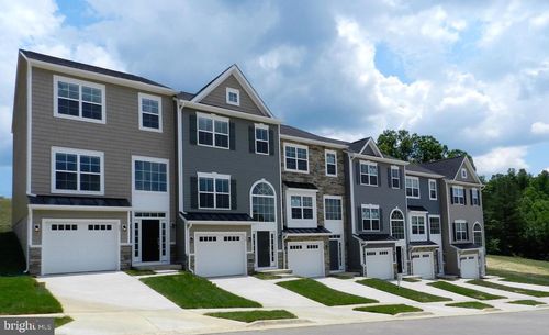 16 Andrews Pl, FREDERICKSBURG, VA, 22405-2001 | Card Image