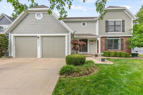 2033 S Downing St, Olathe, KS, 66062-2985 | Card Image