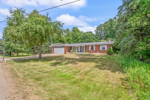 14190 Oak Hollow Drive, Big Rapids, MI, 49307 | Card Image