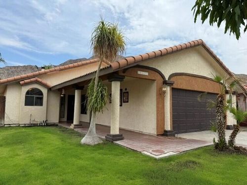 54420 Eisenhower Dr, La Quinta, CA, 92253-3685 | Card Image