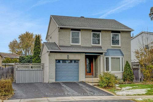 6255 Fortune Dr, Orleans, ON, K1C2B7 | Card Image