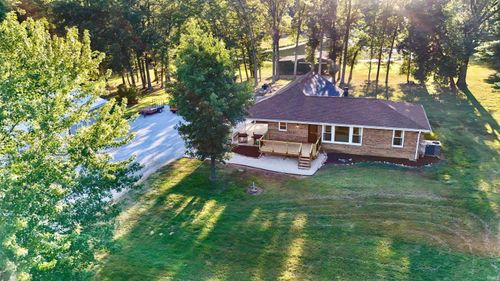 2099 S Pelzer Rd, Boonville, IN, 47601-8224 | Card Image