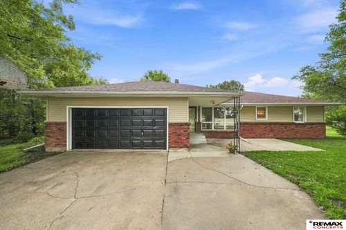 640 S Sherman Ave, Cortland, NE, 68331-3001 | Card Image