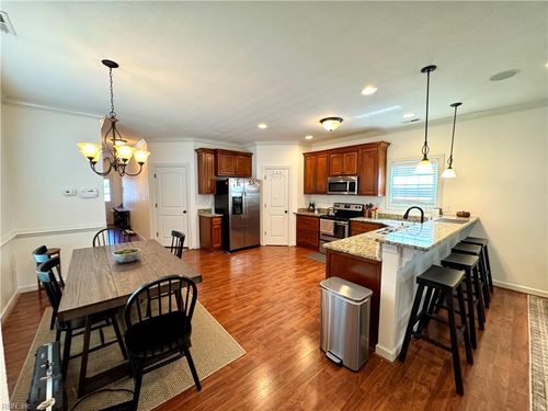 213 Thalia Rd, Virginia Beach, VA, 23452-1879 | Card Image