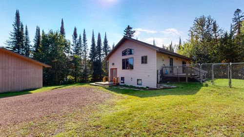 535 Humphrey Cir, Grand Marais, MN, 55604-2165 | Card Image
