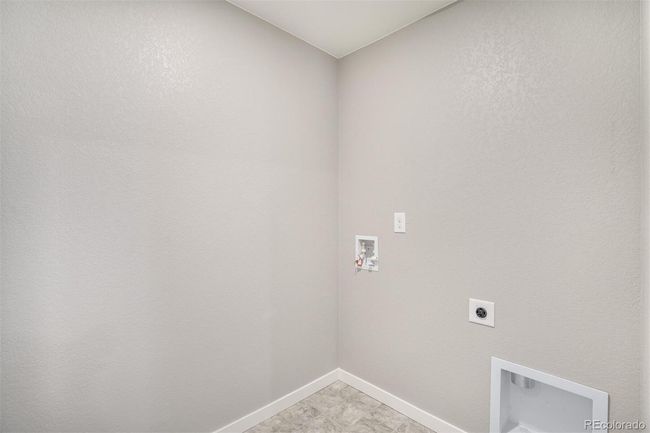 7702 E 159 Th Ave, House other with 5 bedrooms, 3 bathrooms and 3 parking in Thornton CO | Image 32