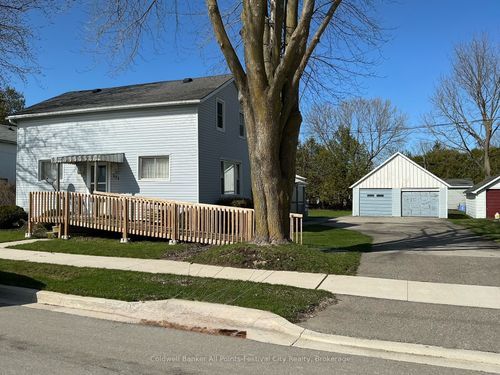 151 Georgina St, Mitchell, ON, N0K1N0 | Card Image