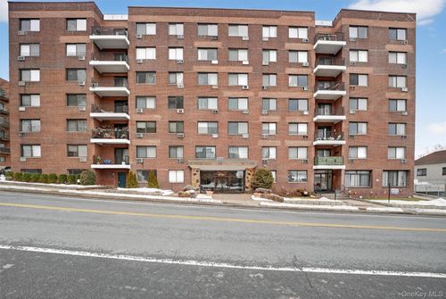 apt-3d-25 Lake St, White Plains, NY, 10603-4013 | Card Image