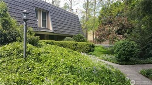 apt-1111-9906 Ne 124th St, Kirkland, WA, 98034-3757 | Card Image