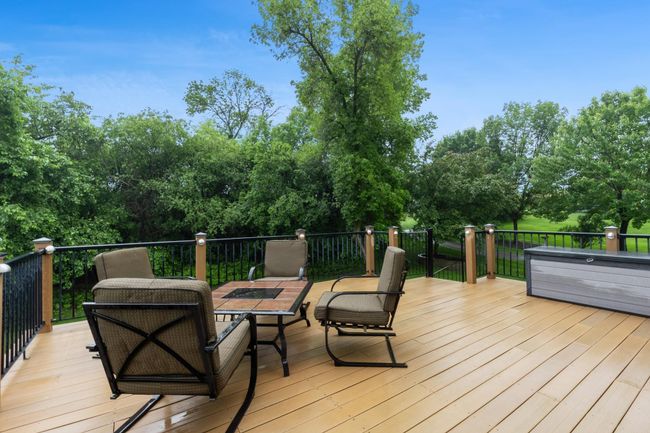 Main Floor Maintenance free deck | Image 8