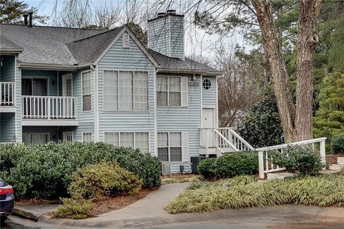 1004 Glenleaf Dr, Peachtree Corners, GA, 30092-6142 | Card Image