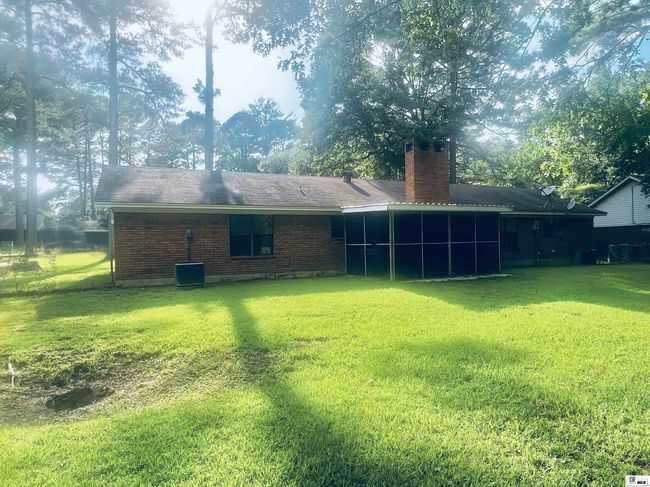 114 Loop Dr, House other with 3 bedrooms, 2 bathrooms and null parking in Bastrop LA | Image 8