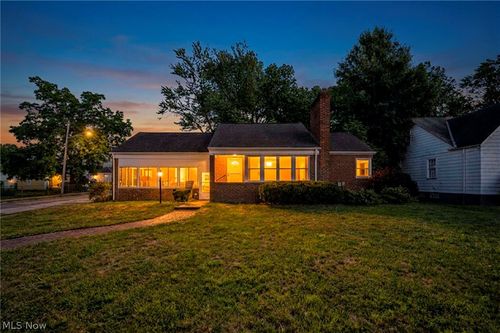 4735 Lawrence Ave, Garfield Heights, OH, 44125-1867 | Card Image