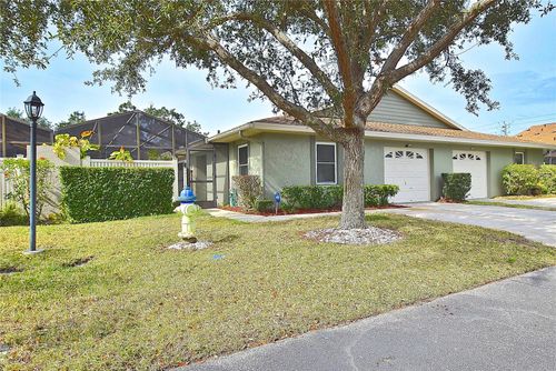 28a-4058 Center Pointe Pl, SARASOTA, FL, 34233-1683 | Card Image