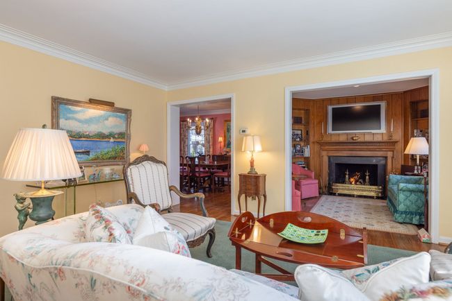43 Cranford Ln, Condo with 4 bedrooms, 3 bathrooms and null parking in Grosse Pointe MI | Image 15