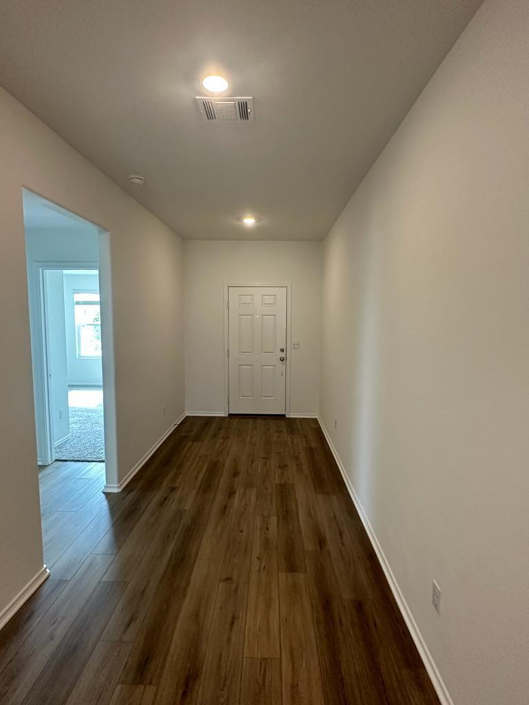 Residential Lease in Kyle 5