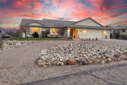 9197 N Concho Dr, Kingman, AZ, 86401-8173 | Card Image